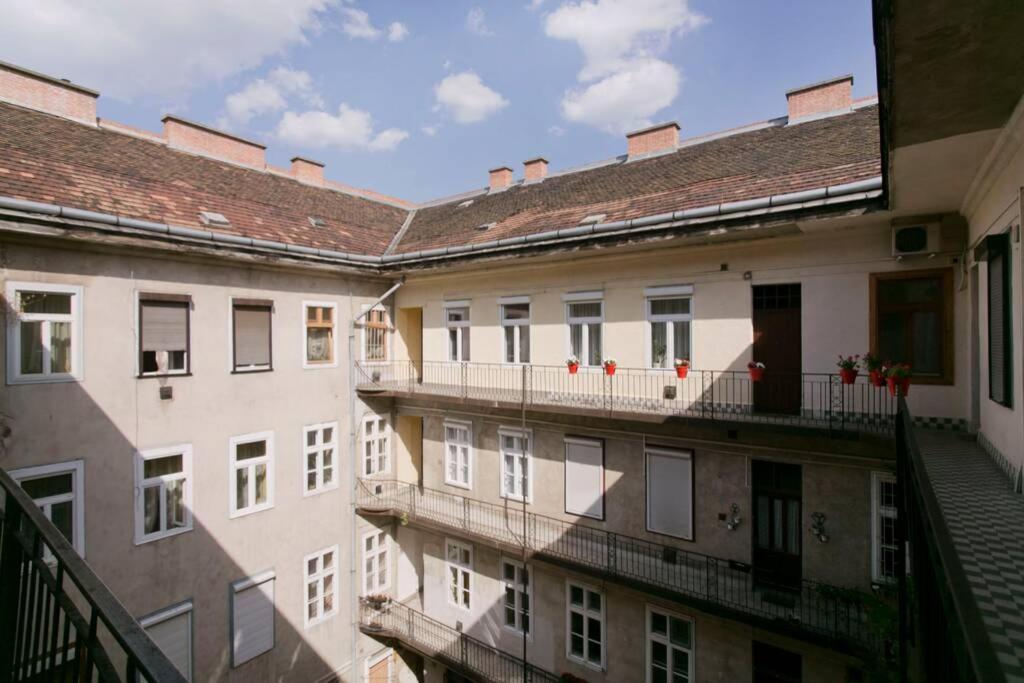 City Forest Apartment Budapest Ngoại thất bức ảnh
